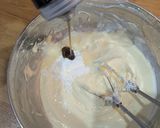 Foto langkah ke 7 dari resep Pecan Blondie Cheesecake with Blackcurrant.