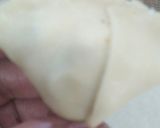 A picture of step 5 of Cheesy Samosa.
