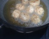 A picture of step 7 of Fried Momos.