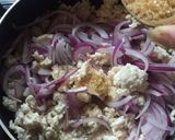 A picture of step 2 of Thai Laab with chicken breast and quinoa.
