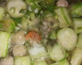 Foto langkah ke 6 dari resep Sop Gambas Wortel Bakso.