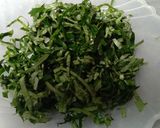 A picture of step 1 of Egg Omelet with Pork and Betel Leaves.