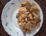 Foto del paso 5 de la receta: Fideos de arroz con pollo y mix de setas