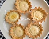 A picture of step 12 of Egg Tart.