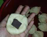 Foto langkah ke 3 dari resep Pao Isi Coklat Sederhana.