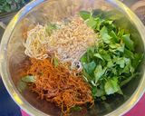 Hình bước làm 4 của món Gỏi bắp chuối kiểu Măng Đen
