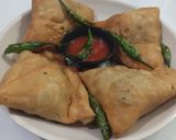 A picture of step 6 of Aloo ka SAMOSA.