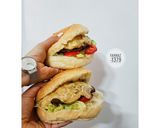 عکس مرحله 3 از دستور همبرگر با سس قارچ