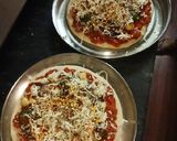 पिज़्ज़ा - विथ होममेड सॉस (Pizza with homemade sauce recipe in Hindi) रेसिपी चरण 4 फोटो
