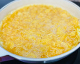 Foto del paso 2 de la receta: Tortilla con patatas de paquete 🍟
