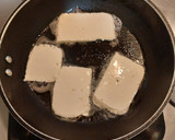 Foto del paso 3 de la receta: Nopales y queso panela asados con salsa verde