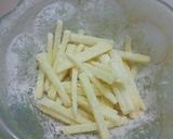 Foto langkah ke 2 dari resep 8. Kentang crispy 2 bahan.