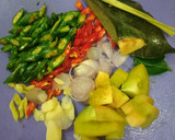 Foto langkah ke 2 dari resep Tumis Cumi Cabai Hijau.