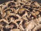 Салат из кабачков и грибов на зиму