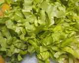 Foto del paso 2 de la receta: Buñuelos de lechuga, arvejas etc