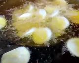 A picture of step 7 of Khasta kachori - street style.