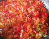 Foto del paso 4 de la receta: Guarnición de patata con pisto