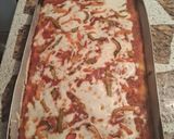 Foto del paso 7 de la receta: Pizza batida con salsa blanca y morrón salteados