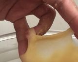 Foto langkah ke 3 dari resep Donat lembut dan empuk.