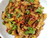 A picture of step 14 of Indian Style Veggies Pasta.