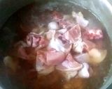รูปขั้นตอนการทำที่ 3 ของ สะโพกไก่ต้มผักกาดดอง