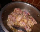 A picture of step 2 of Chicken qorma.