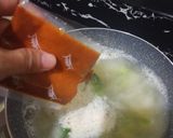 Foto langkah ke 3 dari resep Mie Jamur Enoki Kuah Tomyam (kaldu dari kulit udang).