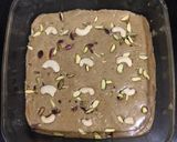 अखरोट काजू की मिठाई (akhrot kaju ki mithai recipe in Hindi) रेसिपी चरण 3 फोटो