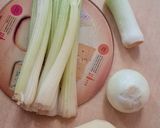 Foto del paso 1 de la receta: Sopa saludable de apio 🥣 Una sopa crema sin crema ♥