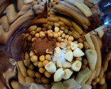 A picture of step 2 of Peri Peri Humus.