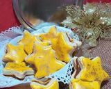 Foto del paso 7 de la receta: Alfajores de maizena navideñas con glasé 🌟