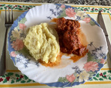 Foto del paso 2 de la receta: Albóndigas de cerdo con salsa de tomate