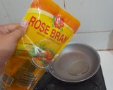 Foto langkah ke 4 dari resep Martabak Mie Telur.