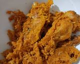 Foto langkah ke 12 dari resep Ayam Goreng Kremes.