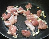 รูปขั้นตอนการทำที่ 2 ของ ไก่ผัดตะไคร้