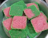 Foto langkah ke 5 dari resep Sagu Mutiara Kelapa Parut.