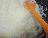 A picture of step 2 of Chinese khichadi.
