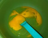 Foto langkah ke 1 dari resep 2. Bolu Kukus Milo Simpel.