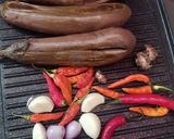 Foto langkah ke 2 dari resep Sambal kacang terung bakar tahu telor no oil untuk diet sehat.