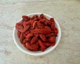 Foto del passaggio 1 della ricetta Merluzzo al forno con bacche di goji