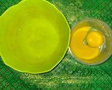 Foto langkah ke 1 dari resep Fluffy Sauffle Omelette.