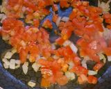 Foto del paso 1 de la receta: Pimientos Rellenos de Atún A la Vizcaína