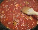 A picture of step 4 of Garganelli con ragù di salsiccia e porcini.
