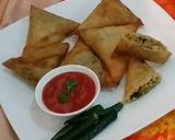 A picture of step 5 of Chunky Potato Samosa.