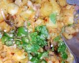A picture of step 9 of Khaatty Aloo Ki Chat.