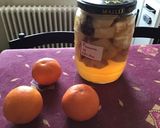 Une image de l'étape 1 de Pommes et clémentines en gelée.