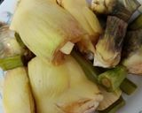 Foto del paso 1 de la receta: Arroz de aprovechamiento con verduras y alcachofas