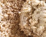Gambar langkah 3 resipi Rice Bubbles Rock Cookies.
