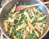 Foto del passaggio 3 della ricetta Penne ai piselli e carciofi