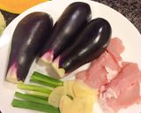 Hình bước làm 1 của món Cà tím,thịt heo xào cay